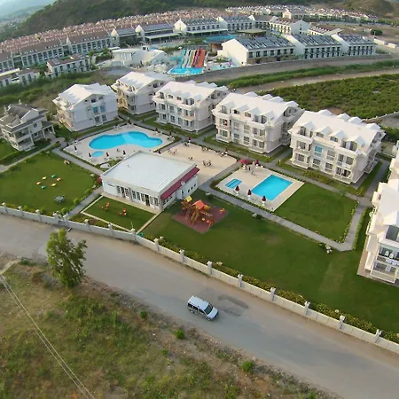 Daphne C Blok Apartamento *