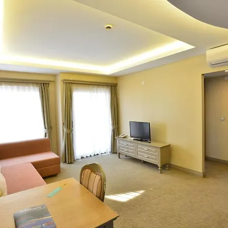 Daphne C Blok Apartamento